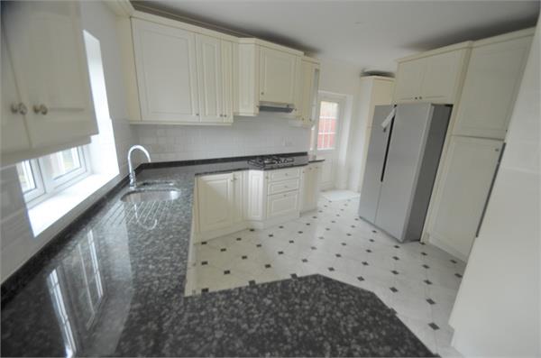 Woodland Way, Mill Hill